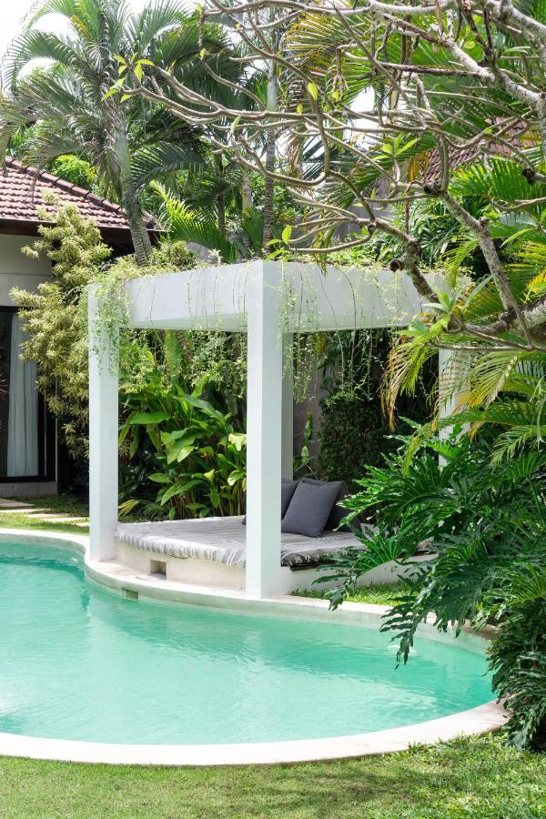 Villa Alice By Villa Finder Seminyak  Exterior photo