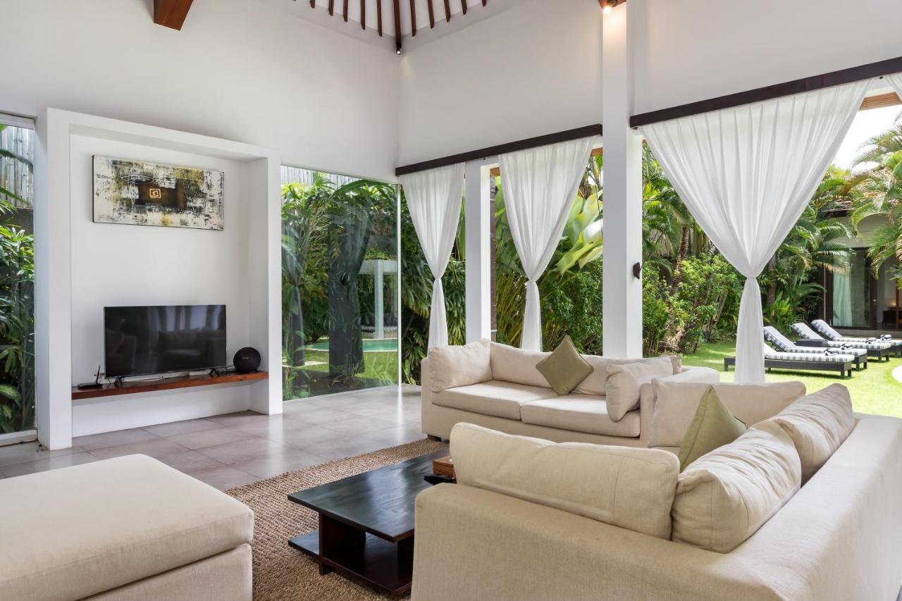 Villa Alice By Villa Finder Seminyak  Exterior photo