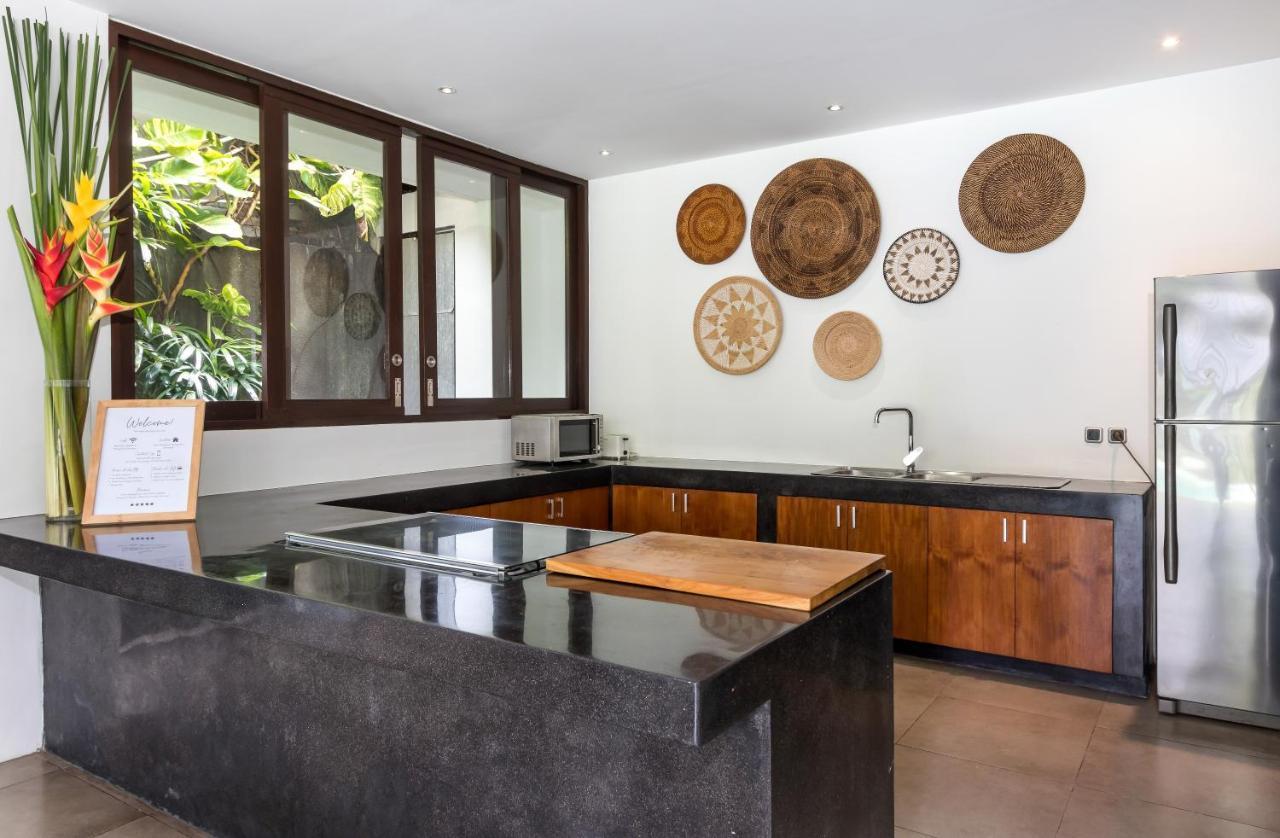 Villa Alice By Villa Finder Seminyak  Exterior photo